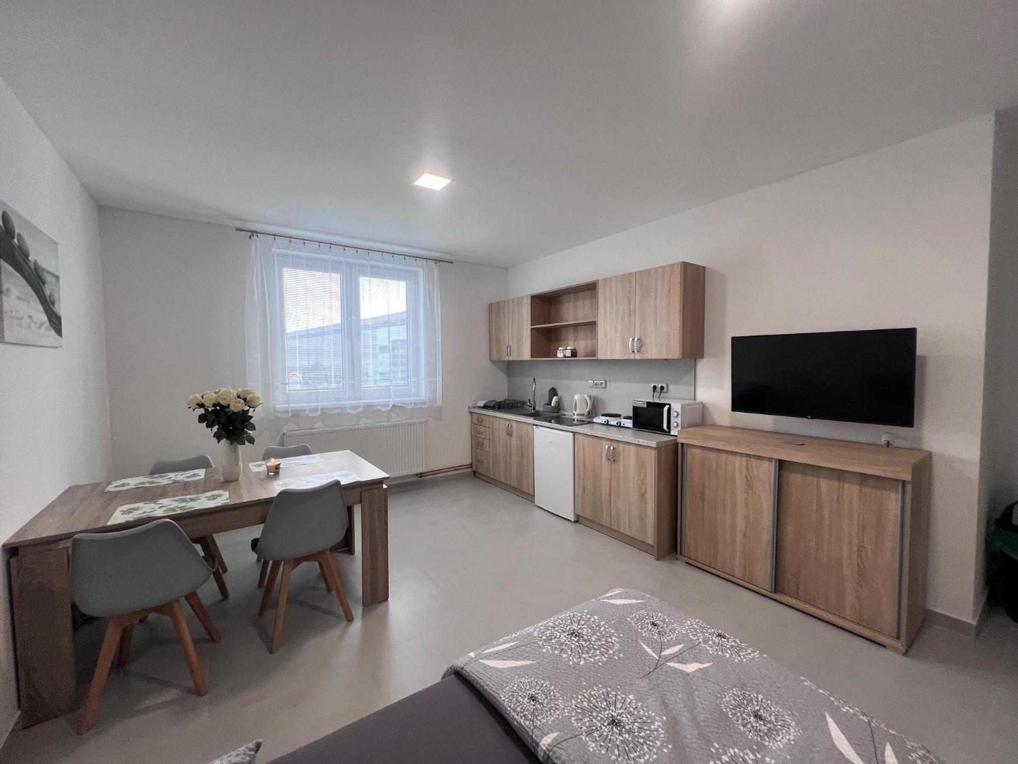 Zatisi 3 Apartment